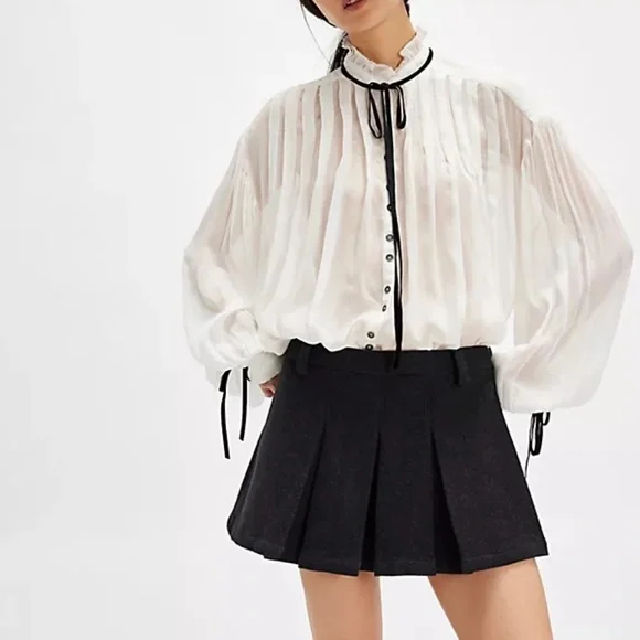 Free People Olivia White Blouse with Black Trim Top - Picture 4 of 7